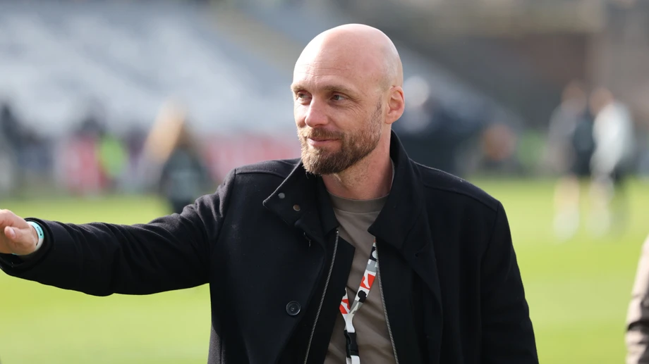 Was sich der BVB von Nils-Ole Book verspricht