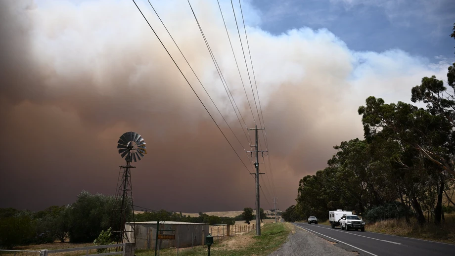 Buschbrände breiten sich aus