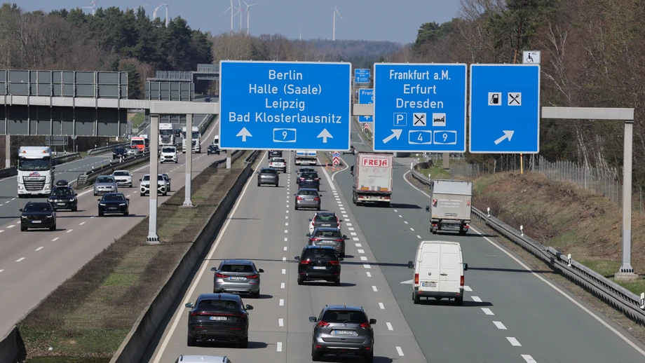 „Wirtschaftsweise“ Grimm plädiert für Tempolimit