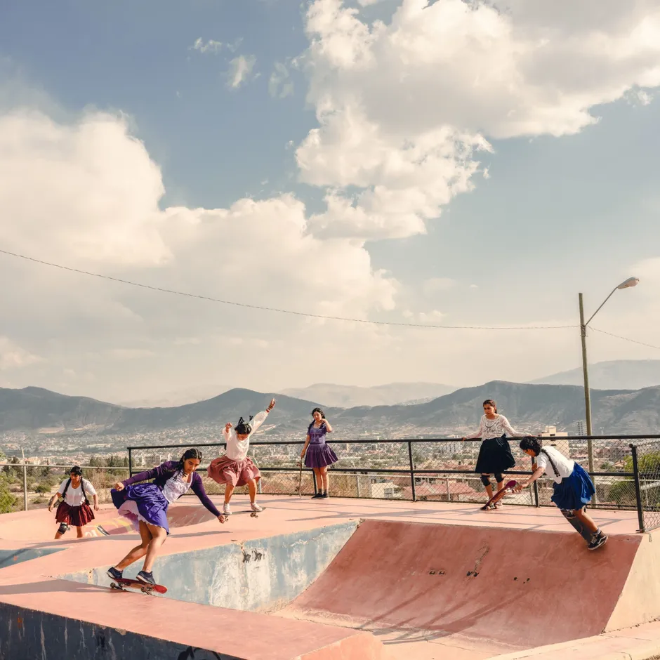 Mit großer Wahrscheinlichkeit ist das Imilla-Kollektiv im SENAC-Park anzutreffen, hoch über Cochabamba. Aussicht und Ruhe machen die schlechte Bauweise des Skateparks wett.