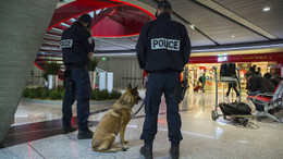 Grenzsicherung am Pariser Flughafen Charles des Gaulle