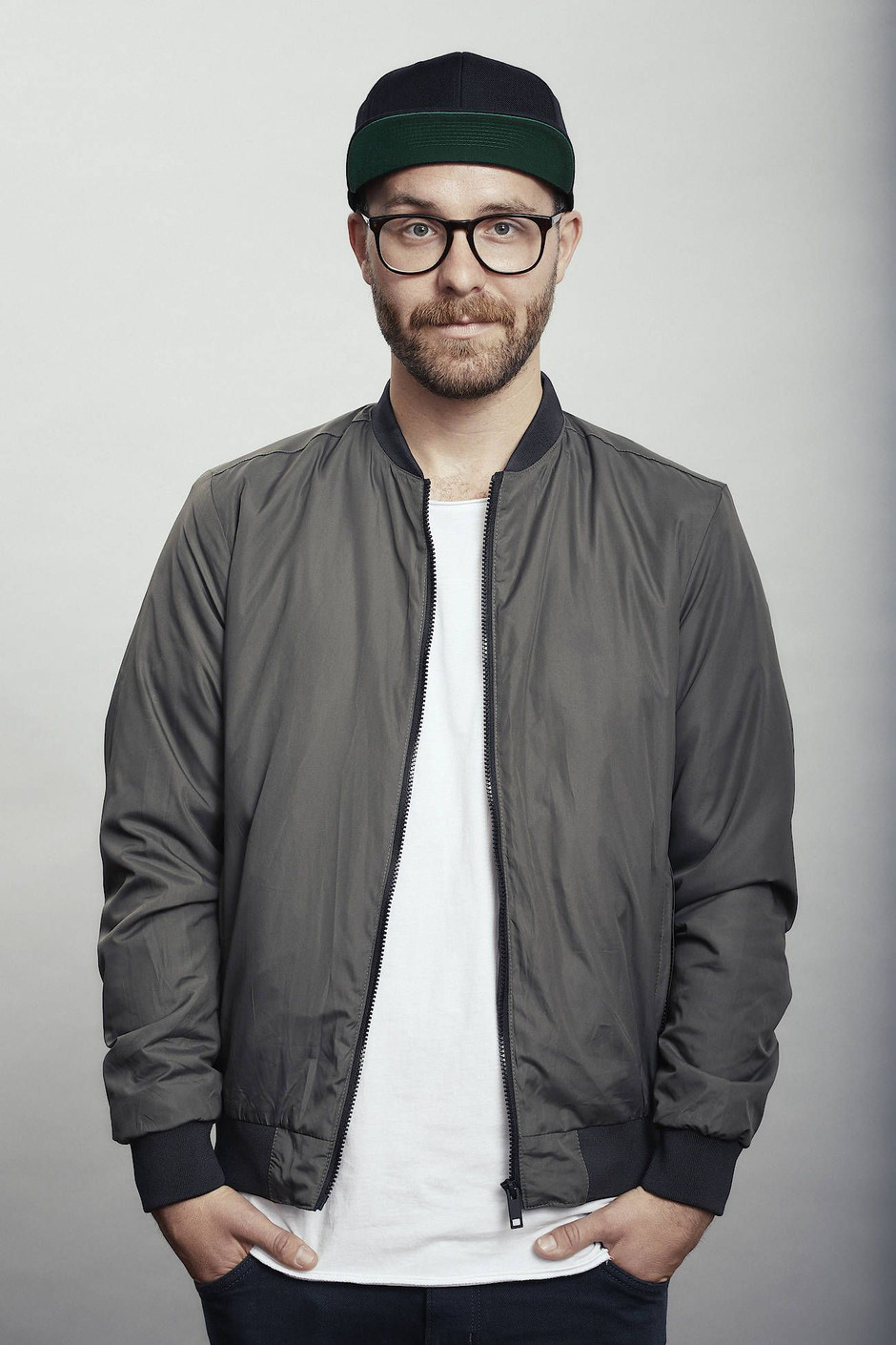 Bilderstrecke zu: Mark Forster präsentiert bei Fotoshooting seinen Stil