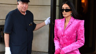 Kim Kardashian West verlässt im Oktober 2021, wie immer in Balenciaga gekleidet, das Ritz Carlton Hotel in New York. Kim Kardashian West verlässt im Oktober 2021, wie immer in Balenciaga gekleidet, das Ritz Carlton Hotel in New York.