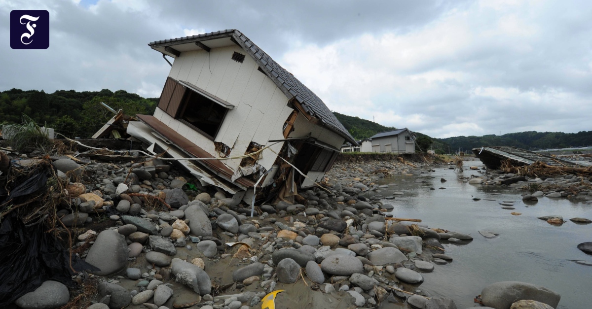 Unwetter in Japan: „Regen wie ein Wasserfall“