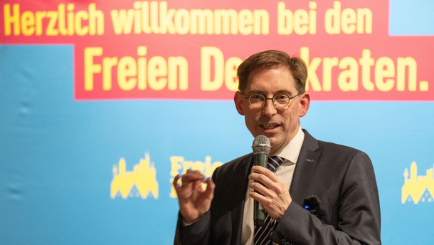 „Misstrauensantrag“ zu später Stunde