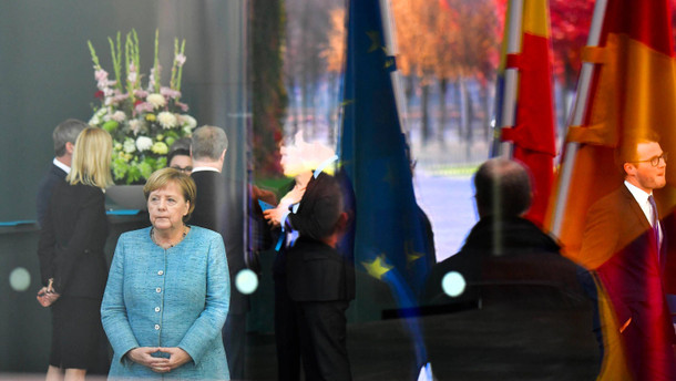 Nach ihrer R&uuml;cktrittank&uuml;ndigung hat Merkels Wagnis begonnen