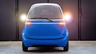 Der Microlino ist ein elektrisches Stadtauto mit zwei Sitzplätzen.