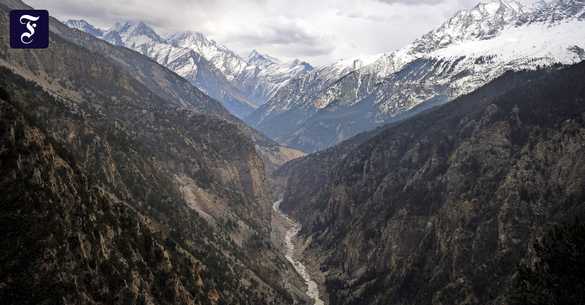 Staat Im Himalaja Mit 6 Buchstaben Klimawandel im Himalaja: So schnell schmelzen die Gletscher