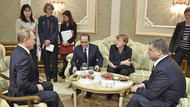 Diplomatische Bemühungen: Minsk im Februar 2015