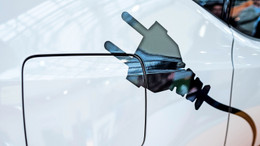 Die Industrie muss Federn lassen