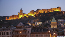 Am Kaukasus erodiert die Demokratie