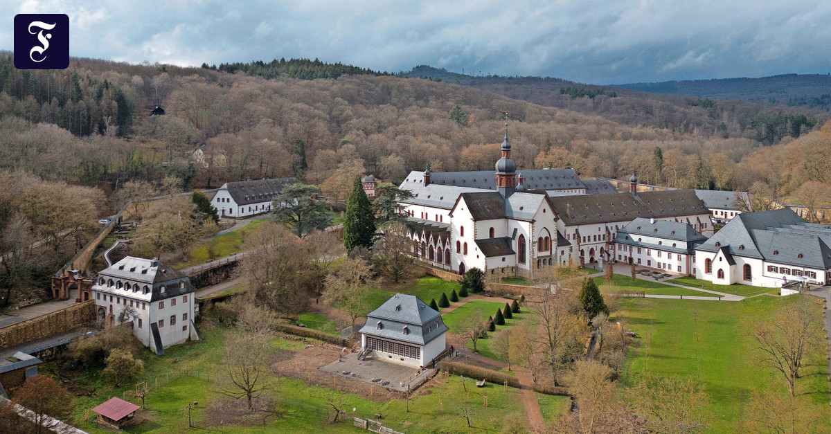 Kloster Eberbach: Vom Glanz zum Verfall durch Bauernaufstand und ein leeres Fass