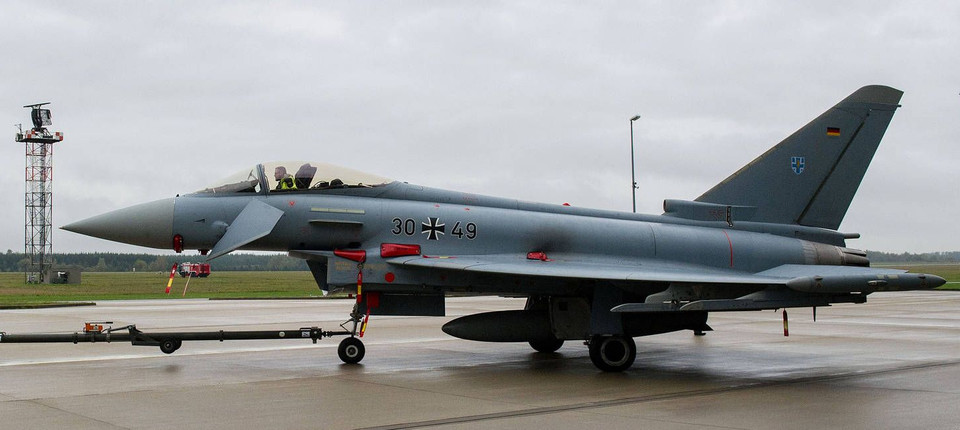 Wie Schnell Fliegt Ein Eurofighter