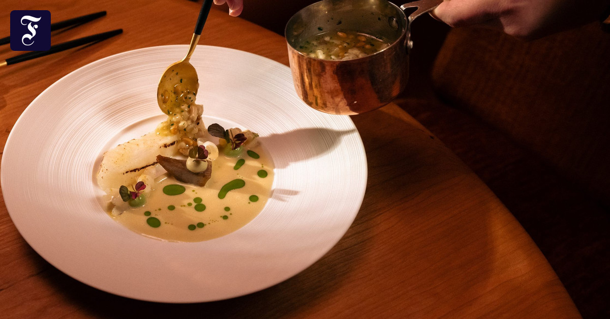 Wo-europ-ische-und-japanische-Kochkunst-sich-durchdringen