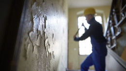 Bring den Vorschlaghammer mit