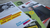 Broschüren der Kandidaten, die am Heinrichs-Kiosk im Stadtteil Ginnheim ausliegen. Broschüren der Kandidaten, die am Heinrichs-Kiosk im Stadtteil Ginnheim ausliegen.