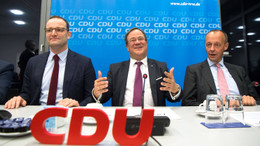 Jens Spahn, Armin Laschet und Friedrich Merz vor der Landesvorstandssitzung der nordrhein-westfälischen CDU in Düsseldorf