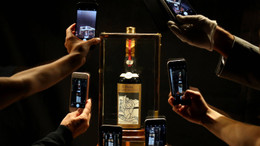 Ganz schön begehrt ist dieser Whisky. Er ist ja auch der teuerste der Welt.