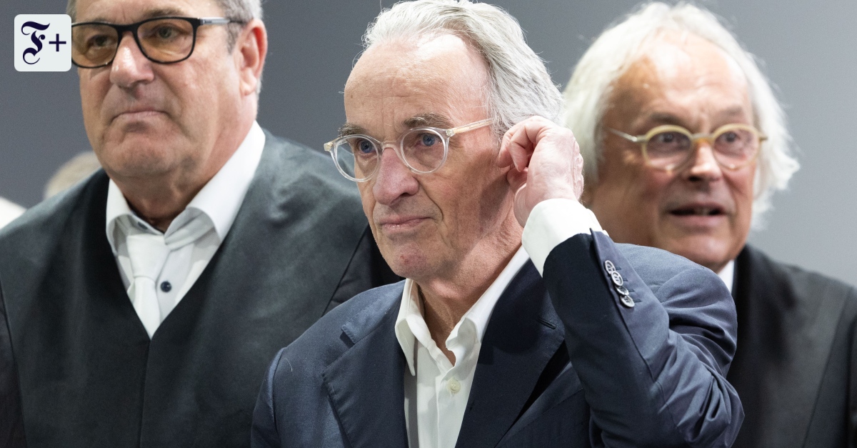 ReichsbürgerProzess Prinz Reuß sagt erstmals aus