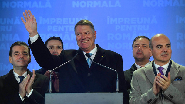 Klaus Johannis bleibt Präsident Klaus Johannis bleibt Präsident