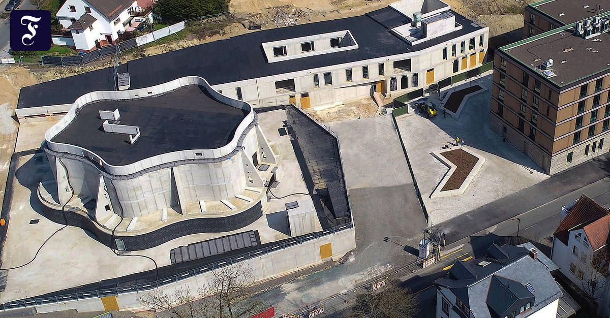 Bau der Kronberg Academy teurer als geplant