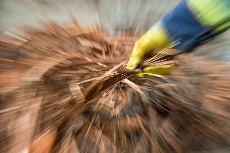 Bild zu: Durch Stromschlag verletzte Männer wollten wohl Kupfer stehlen