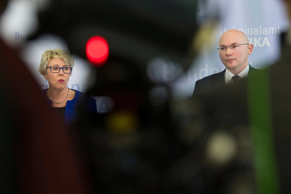 Bild zu: Tatverdächtiger nennt Ärger über Politiker als Motiv - Bild 1 ...
