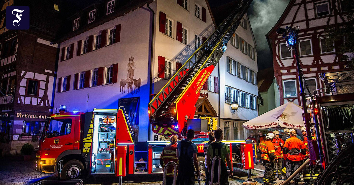 Stuttgart Zwei Tote bei Brand in Sozialunterkunft