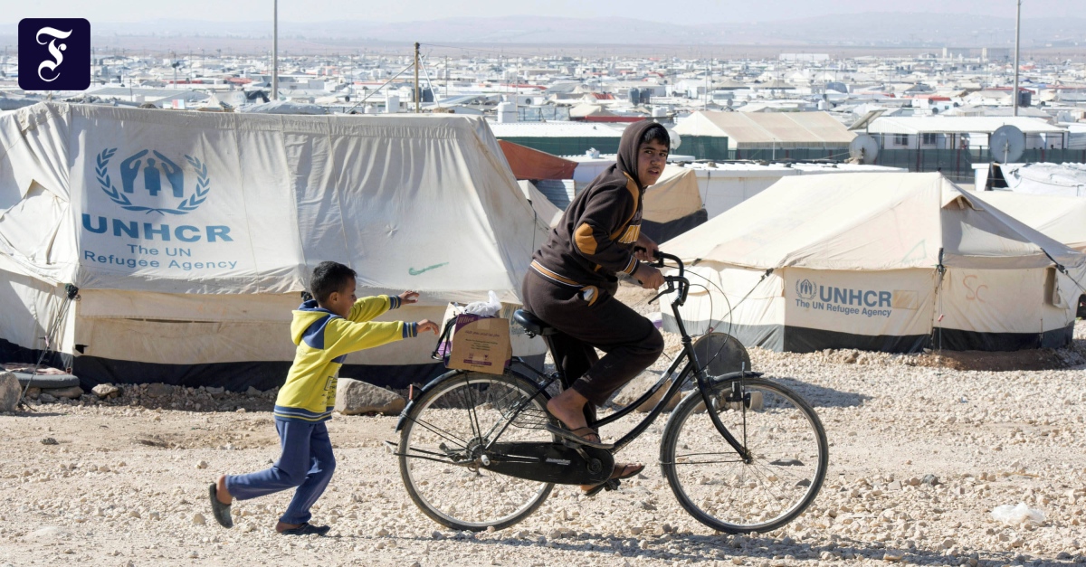 Flüchtlingskrise: EU verhandelt über Flüchtlinge aus Libanon und ...