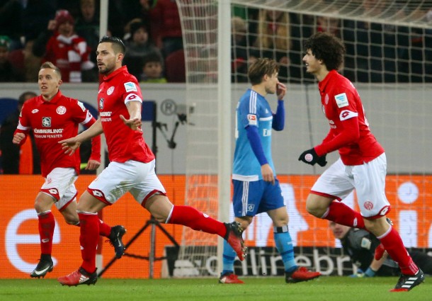 Bilderstrecke Zu Fsv Mainz 05 Besiegt Hamburger Sv Mit 3 1 In Bundesliga Bild 3 Von 4 Faz