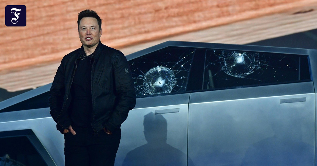 Tesla Cybertruck Elon Musk stellt ersten EPickupTruck vor