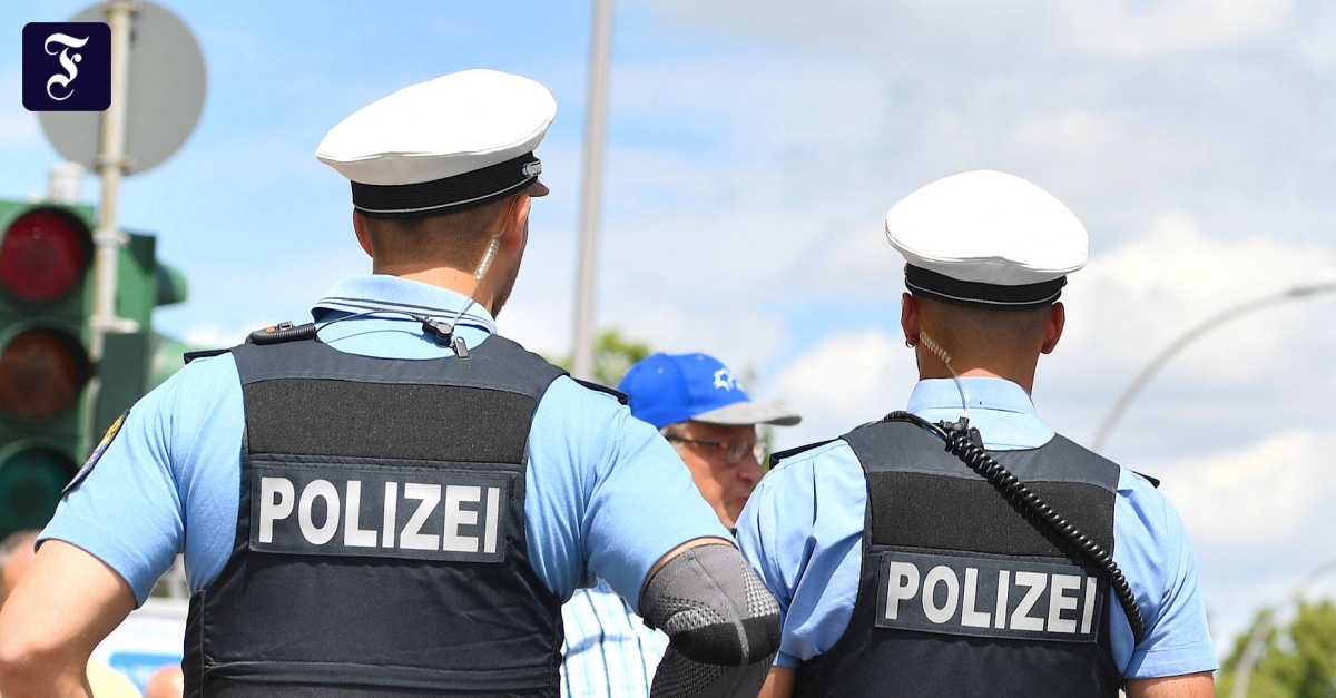 Opposition in Hessen Zu wenig Nachwuchs bei Polizei Opposition in Hessen Zu wenig Nachwuchs bei Polizei