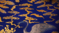 Kobaltblau mit Gold und Silber: Eine außergewöhnliche Kombination für eine Qing-Vase dieser Zeit. Kobaltblau mit Gold und Silber: Eine außergewöhnliche Kombination für eine Qing-Vase dieser Zeit.