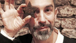 Volker Drkosch hat seinen aus dem Tschechischen stammenden Familiennamen der Einfachheit halber in zwei Teile zerlegt. 