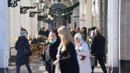 Passanten in Hamburg