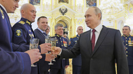Prosit für Putin
