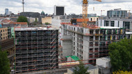 Wie eine Krake? Bundestag und Bundesregierung bauen viel in Berlin.