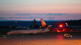 Gestrandete Flugzeuge am Flughafen in Seattle