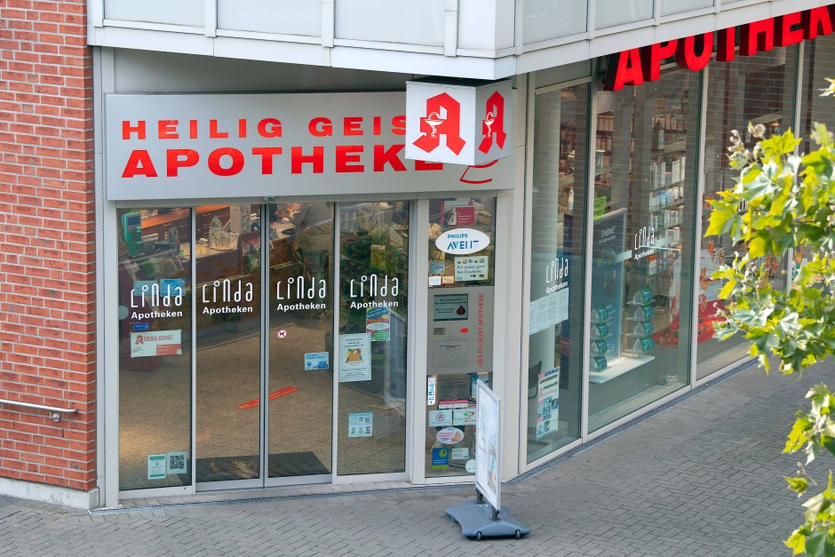 Bild zu GlukoseLösung der Kölner Apotheke enthielt Gift Bild 1 von 1 FAZ