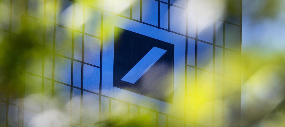 Deutsche Bank Mitarbeiter Wollen Trump Geschafte Melden