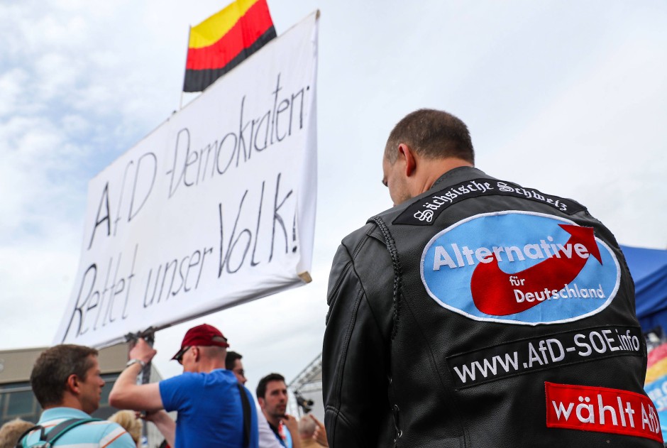 Bild zu: Neue Studie: Wer die AfD wählt, kennt kaum Ausländer - Bild 1 von 1 - FAZ