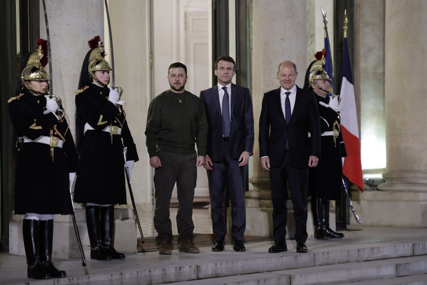 Bild Zu Wolodymyr Selenskyj Trifft Olaf Scholz Und Emmanuel Macron In 