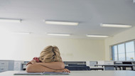 Angst vor der Schule: Viele Schulverweigerer sind schüchtern, werden gemobbt oder haben Probleme, sich von ihren Eltern zu trennen.