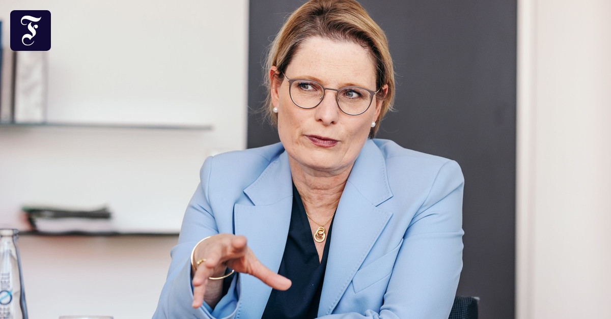Stefanie Hubig on the AfD ban: 