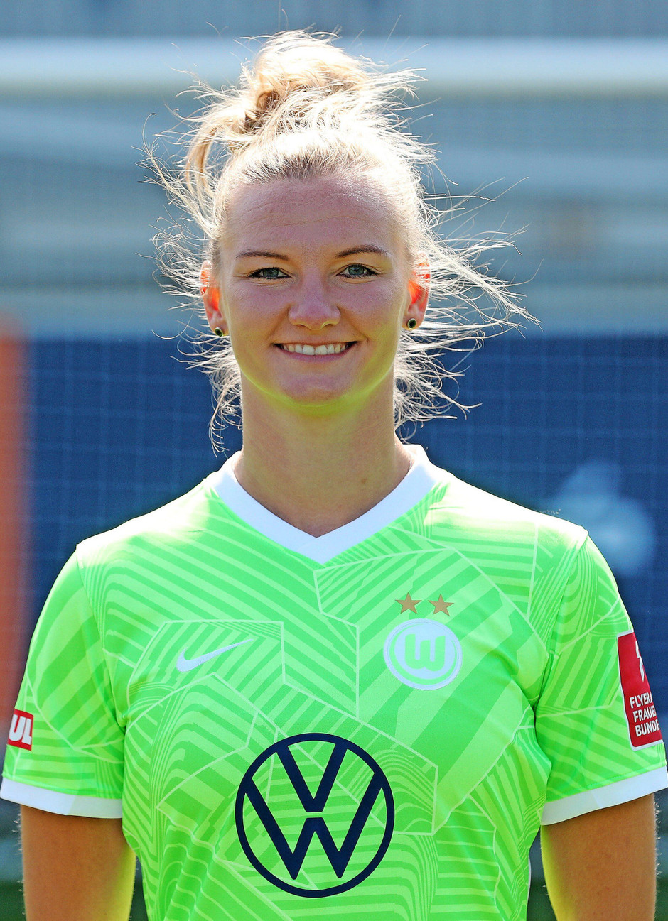 Alexandra Kostic Ophtalmologue Saint Martin Des Champs
