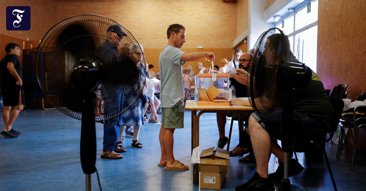 Spain votes: At 40 degrees in the polling station
