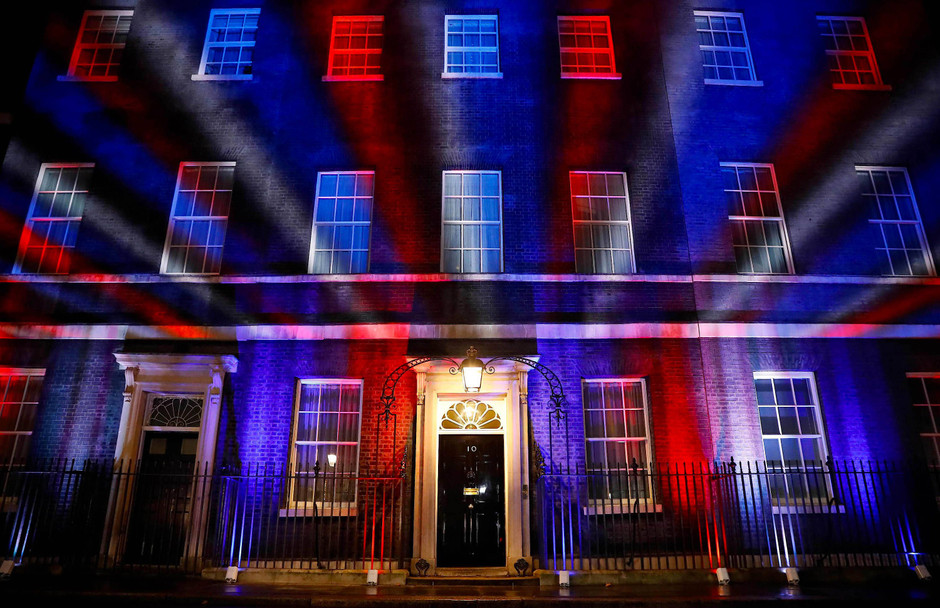 Https Www Faz Net Aktuell Unternehmen In Corona Pandemie Fuehrungskraefte Ueber Ihren Umgang Mit Homeoffice 17161127 Html 2021 01 25t09 10 01z Hourly 0 8 Https Media0 Faz Net Ppmedia Aktuell 1001655054 1 7161136 Default Niemals Im