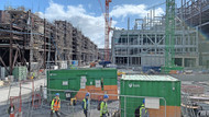 Auf der Baustelle vor den Toren von Dublin: Intel errichtet hier für alles in allem 12 Milliarden Euro eine vierte Fabrik für das Chipwerk Leixlip. Auf der Baustelle vor den Toren von Dublin: Intel errichtet hier für alles in allem 12 Milliarden Euro eine vierte Fabrik für das Chipwerk Leixlip.