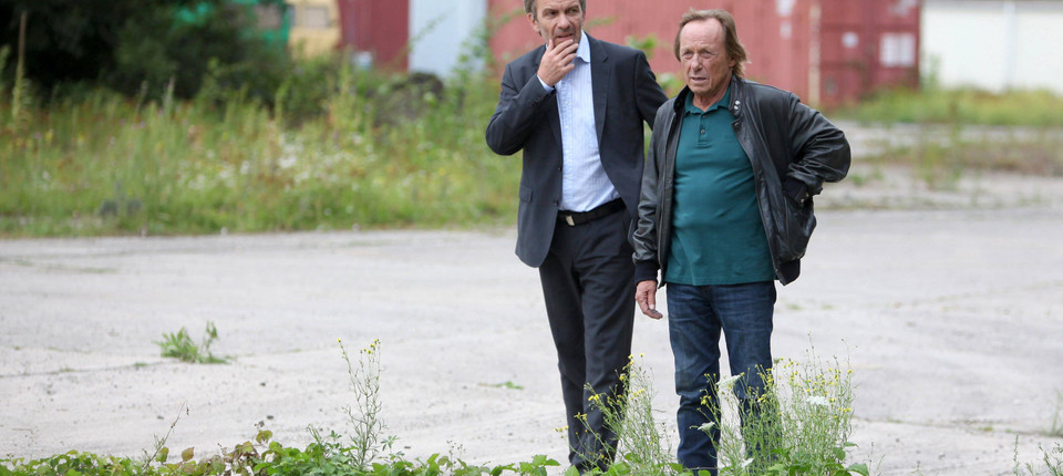 „Ein Fall für zwei“ Matula geht mit AutoStunts zum Abschluss Rhein