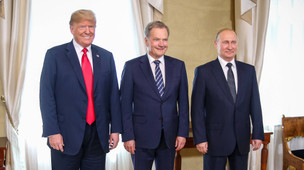 Von links nach rechts: Donald Trump, Sauli Niinistö und Wladimir Putin